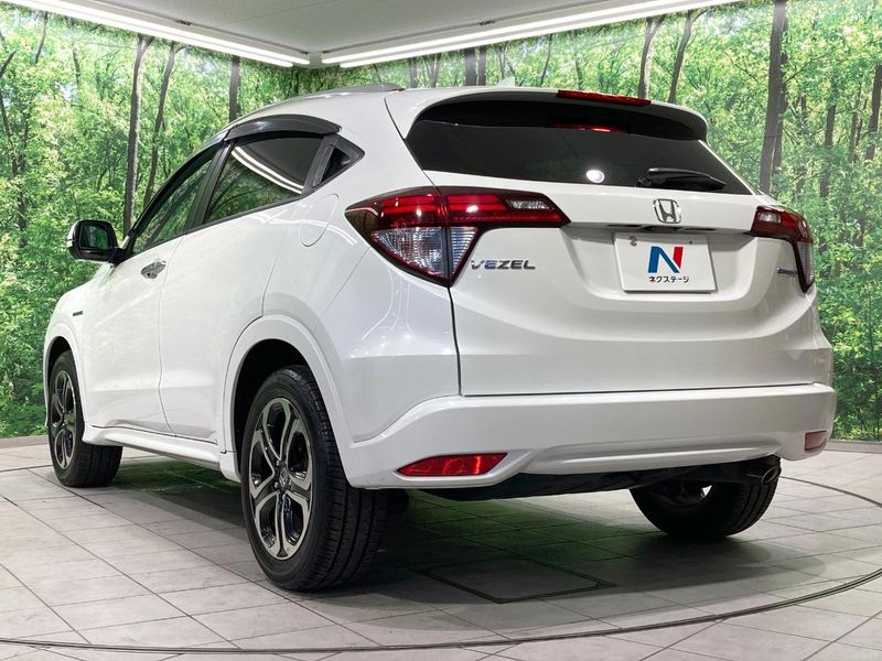 2015 Honda Vezel DAA-RU3 (UW-6a73fcdba0242)[21]