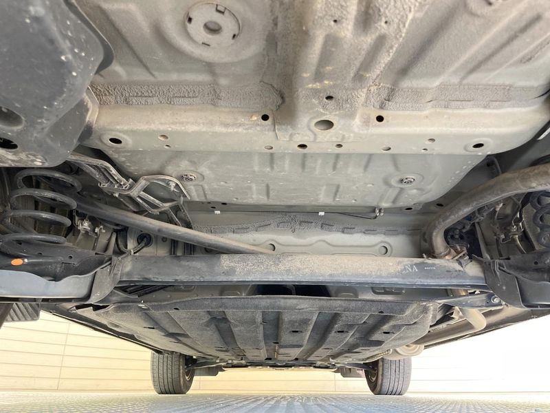 2022 Honda Vezel 6BA-RV3 (UW-6a73fcdfdc2cd)[28]