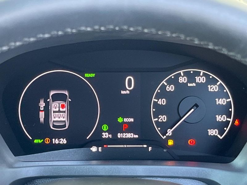 2021 Honda Vezel 6AA-RV5 (UW-6a73fce41f057)[22]