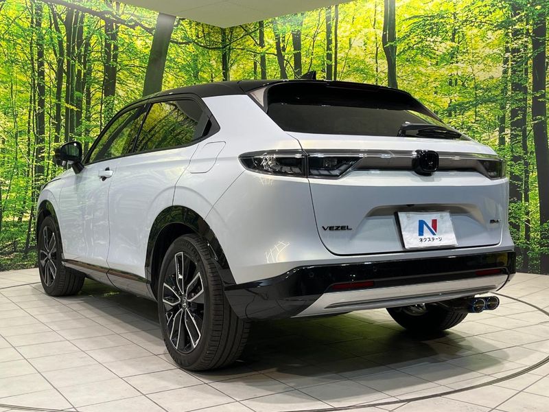 2022 Honda Vezel 6AA-RV5 (UW-6a73fce495130)[21]