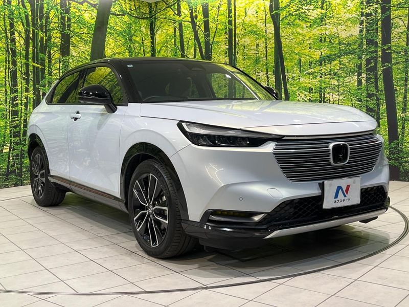 2022 Honda Vezel 6AA-RV5 (UW-6a73fce495130)[17]