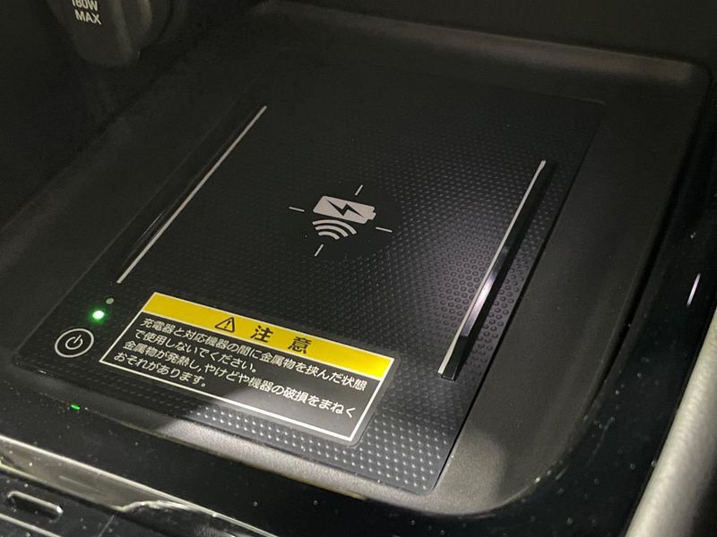 2023 Honda Vezel 6AA-RV5 (UW-6a73fce707b57)[24]