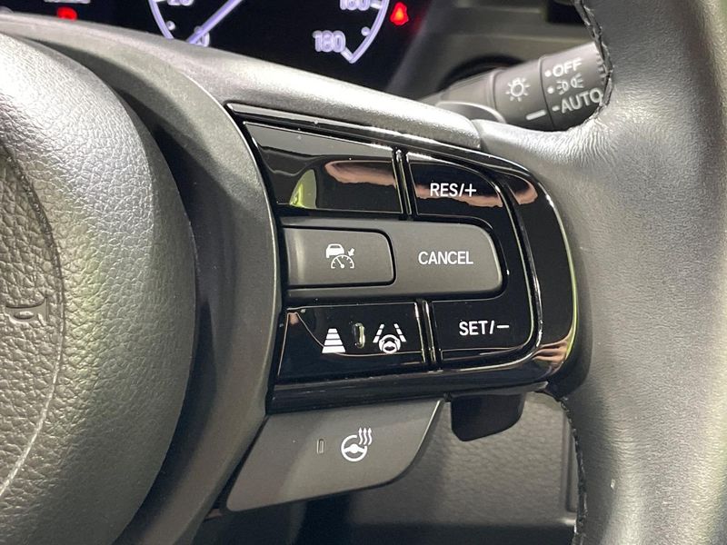 2023 Honda Vezel 6AA-RV5 (UW-6a73fce707b57)[29]