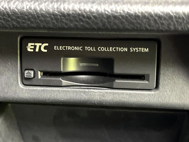 2013 Nissan Elgrand DBA-TE52 (UW-6a73fd1130bb9)[8]