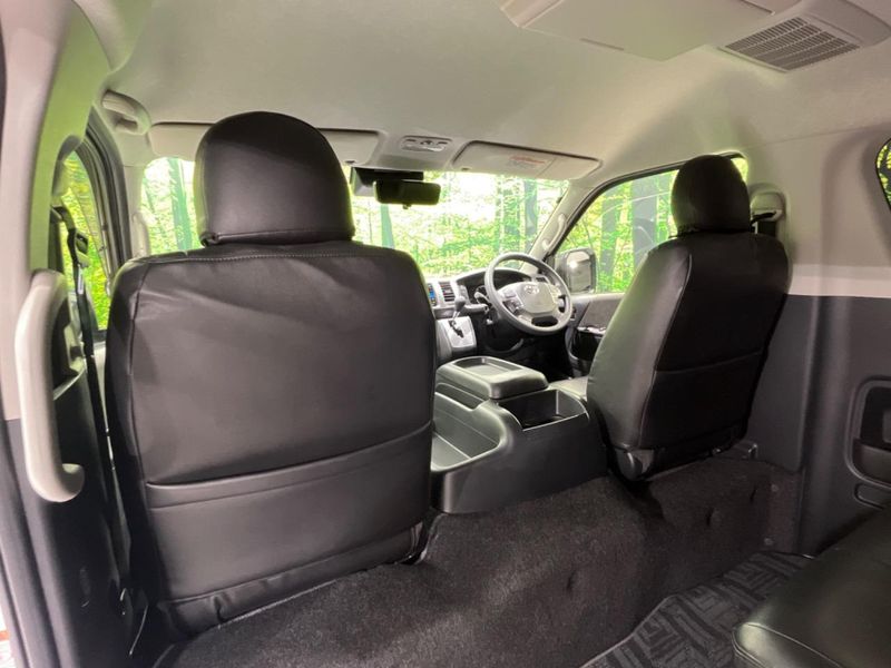 2023 Toyota Hiace Wagon 3BA-TRH214W (UW-6a73fd1479c1c)[21]