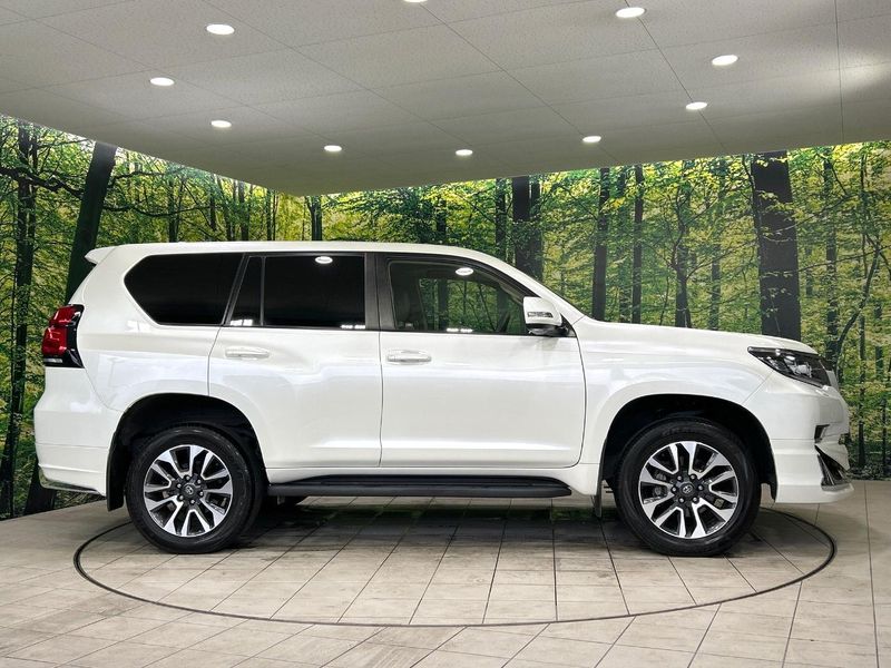 2022 Toyota Land Cruiser Prado 3BA-TRJ150W (UW-6a73fd16353fd)[10]