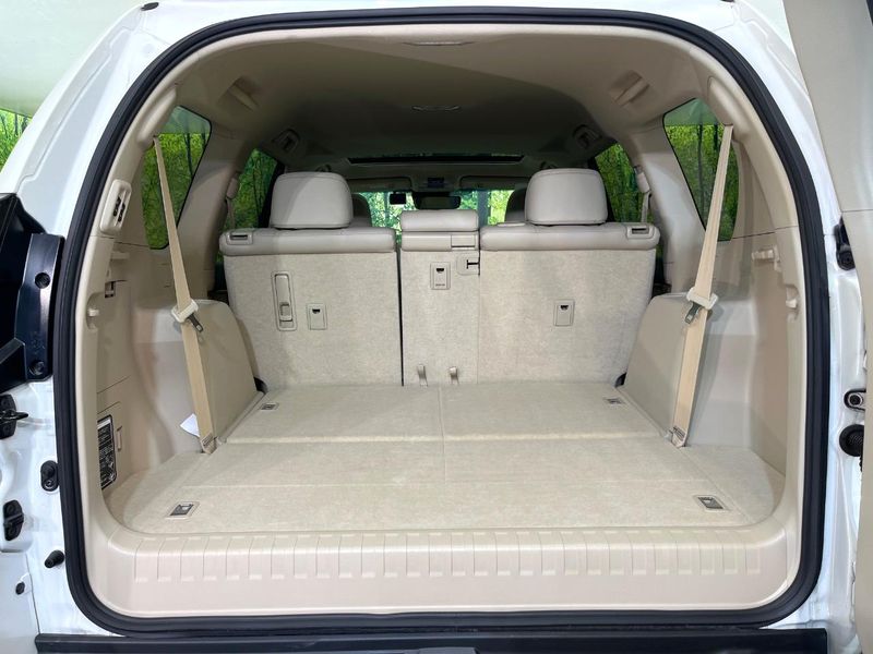 2022 Toyota Land Cruiser Prado 3BA-TRJ150W (UW-6a73fd1796c71)[20]