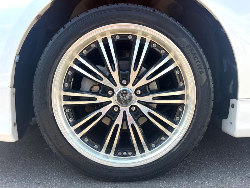 2015 Toyota Prius DAA-ZVW30 (UW-6a73fd807d31b)[4]