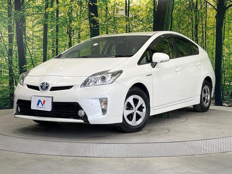 2012 Toyota Prius DAA-ZVW30 (UW-6a73fd8221f3a)[0]