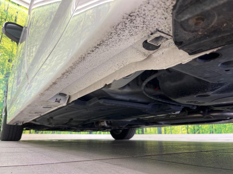 2013 Toyota Prius DAA-ZVW30 (UW-6a73fd82a393f)[22]