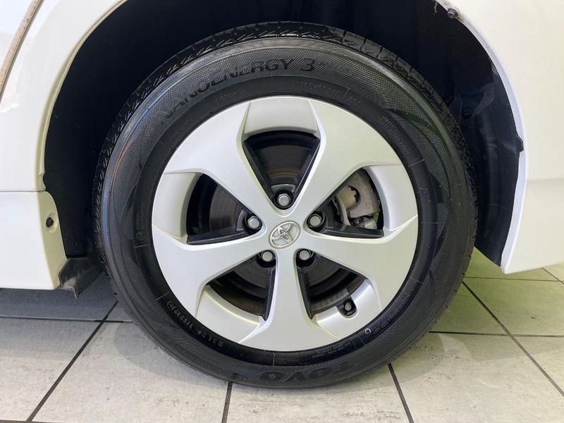 2013 Toyota Prius DAA-ZVW30 (UW-6a73fd82a393f)[8]