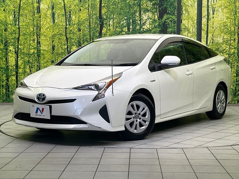 2017 Toyota Prius DAA-ZVW50 (UW-6a73fd877d0d0)[0]