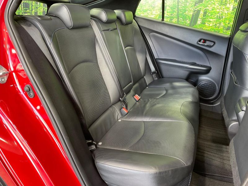 2019 Toyota Prius DAA-ZVW51 (UW-6a73fd8d615d3)[26]