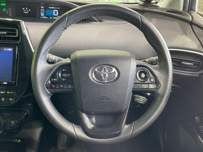 2019 Toyota Prius DAA-ZVW51 (UW-6a73fd8d615d3)[27]