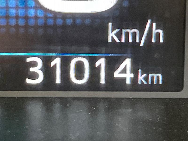 2019 Toyota Prius DAA-ZVW51 (UW-6a73fd8d615d3)[2]