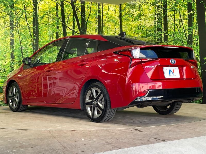 2019 Toyota Prius DAA-ZVW51 (UW-6a73fd8d615d3)[16]