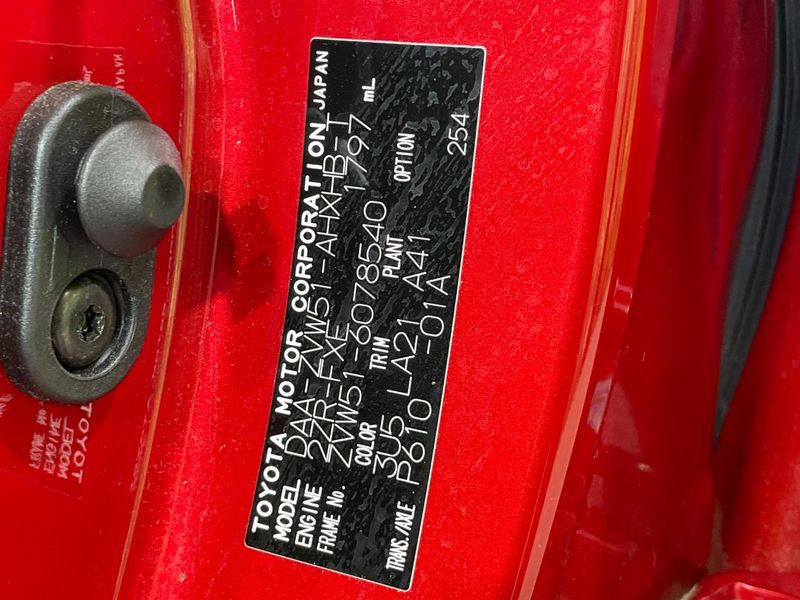 2019 Toyota Prius DAA-ZVW51 (UW-6a73fd8d615d3)[1]
