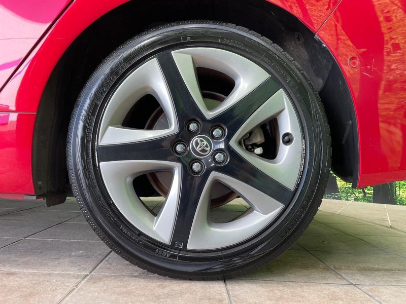 2019 Toyota Prius DAA-ZVW51 (UW-6a73fd8d615d3)[8]