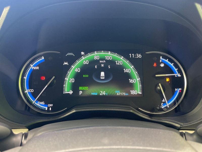 2022 Toyota Noah 6AA-ZWR90W (UW-6a73fda77157f)[23]
