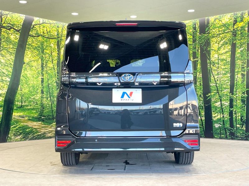 2024 Toyota Voxy 6AA-ZWR90W (UW-6a73fdaf8e335)[7]