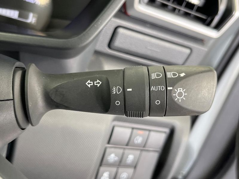 2025 Toyota Raize 5BA-A201A (UW-6a754b06d99d6)[15]