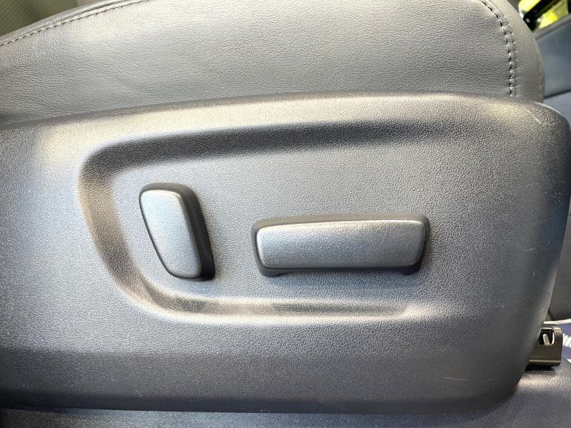 2021 Toyota Alphard 3BA-AGH30W (UW-6a754b356bc5e)[18]