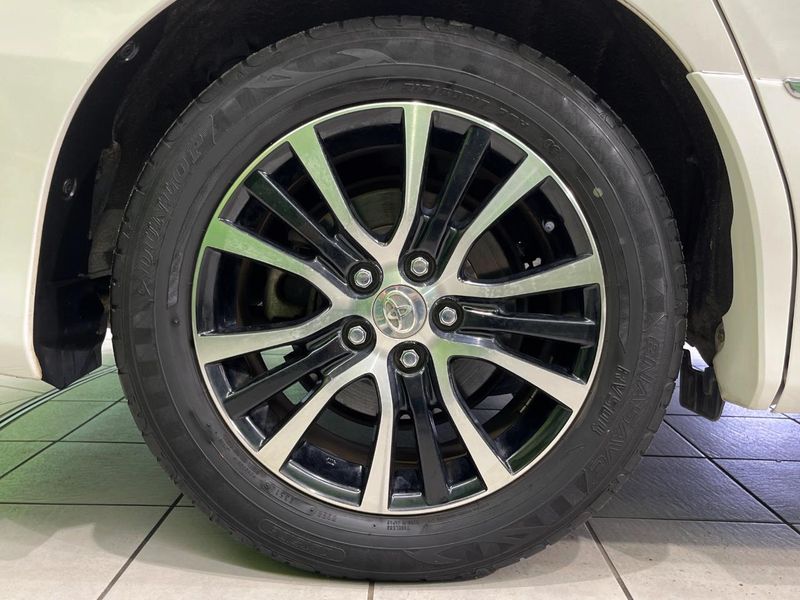 2013 Toyota Estima Hybrid DAA-AHR20W (UW-6a754b4dedfe8)[14]