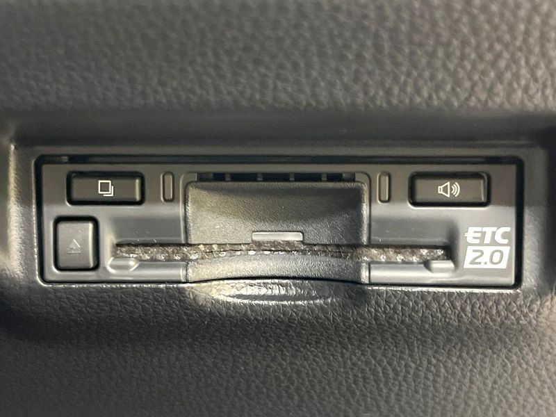 2026 Toyota RAV4 6AA-AXAN64 (UW-6a754b64191a2)[14]