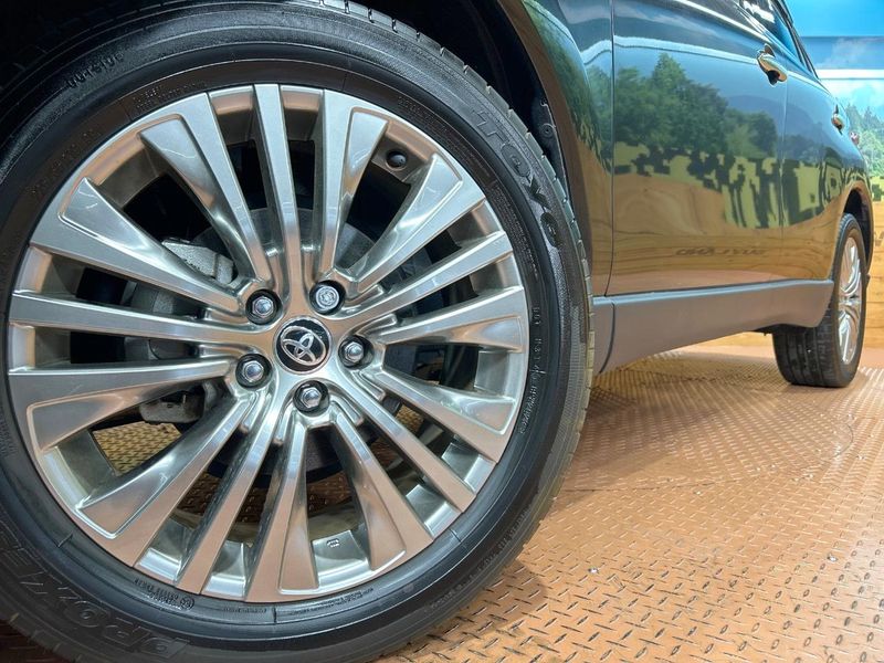 2023 Toyota Harrier Hybrid 6AA-AXUH80 (UW-6a754b6be4dd5)[8]