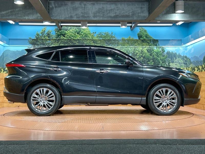 2023 Toyota Harrier Hybrid 6AA-AXUH80 (UW-6a754b6be4dd5)[18]
