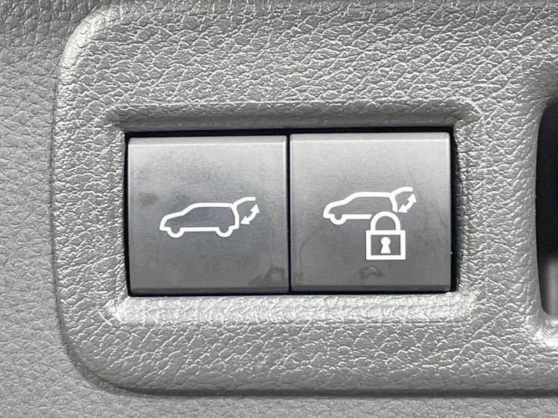 2020 Toyota Harrier Hybrid 6AA-AXUH85 (UW-6a754b712b37f)[9]