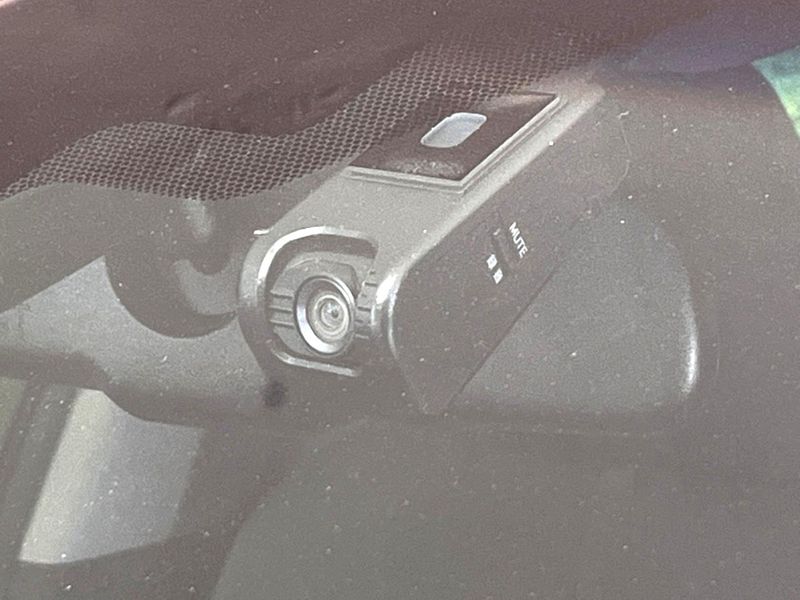 2017 Toyota Camry DAA-AXVH70 (UW-6a754b73f3e89)[13]