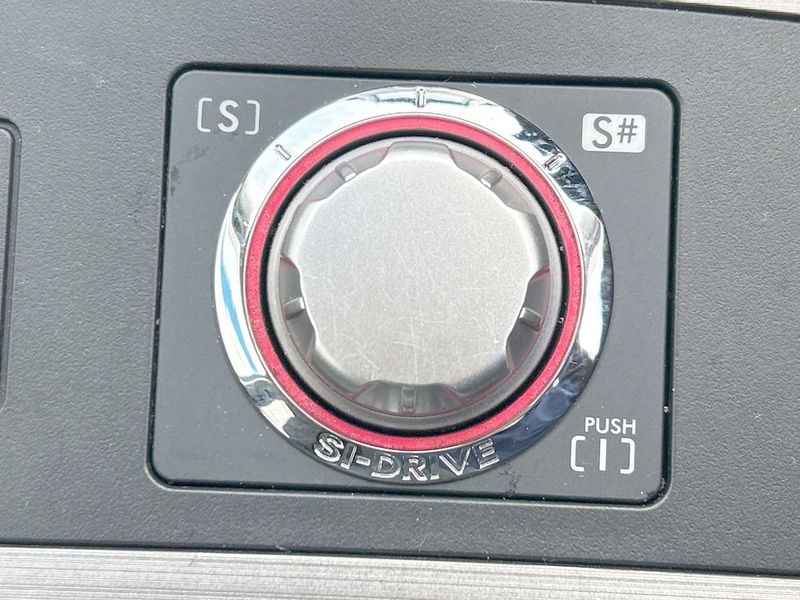 2011 Subaru Legacy B4 DBA-BM9 (UW-6a754bbd77142)[17]
