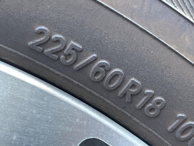 2016 Subaru Legacy Outback DBA-BS9 (UW-6a754bc433517)[10]