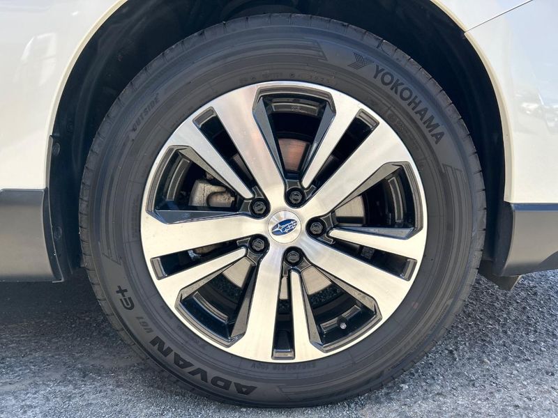 2016 Subaru Legacy Outback DBA-BS9 (UW-6a754bc45eb1a)[9]