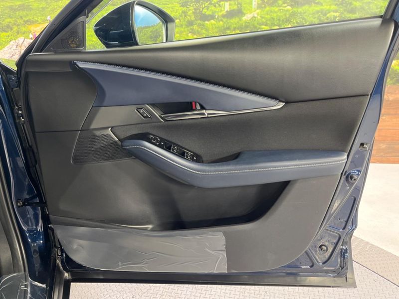 2021 Mazda CX-30 5BA-DMEP (UW-6a754be2520fc)[23]