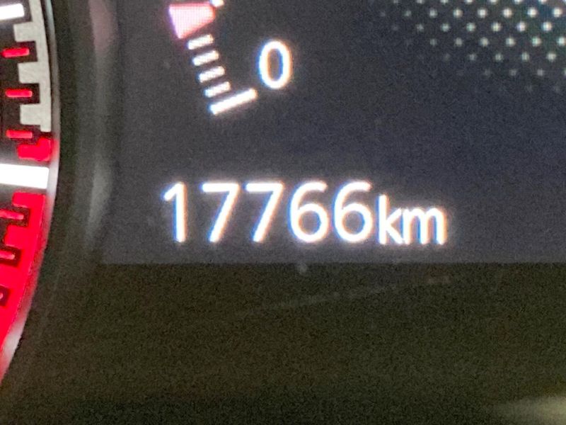 2021 Mazda MX-30 5AA-DREJ3P (UW-6a754be57e67d)[2]