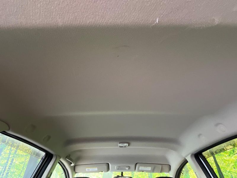 2011 Nissan Note DBA-E11 (UW-6a754be6719d9)[23]