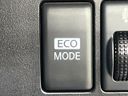 2011 Nissan Note DBA-E11 (UW-6a754be6719d9)[16]