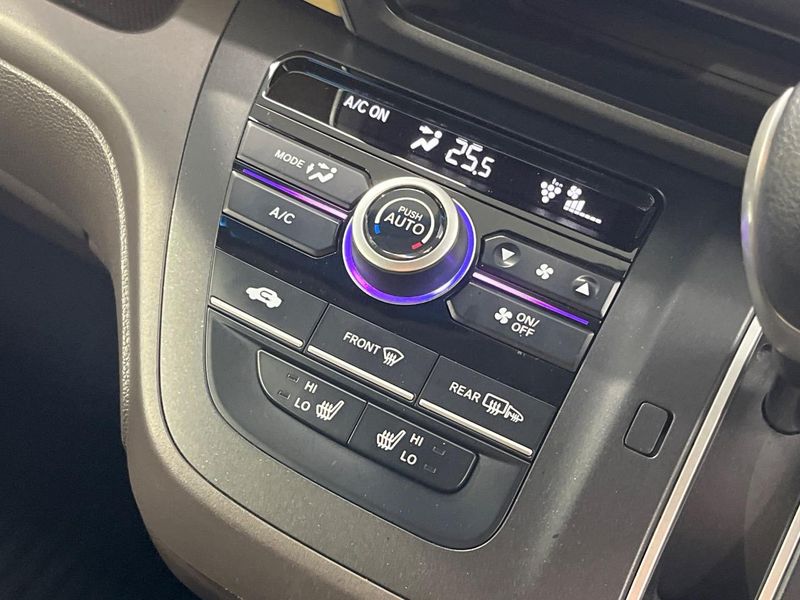 2017 Honda Freed DBA-GB6 (UW-6a754c020da28)[16]