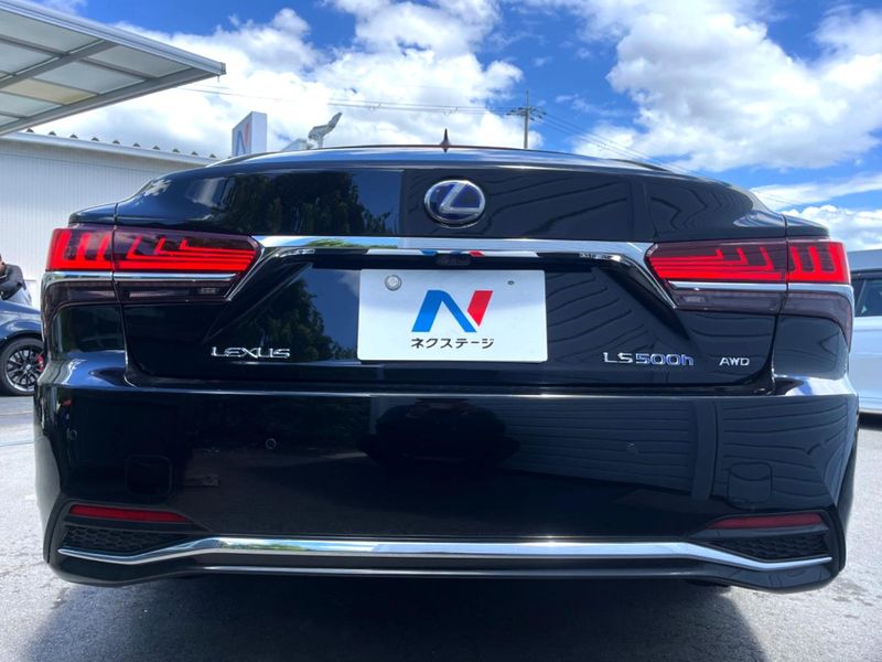 2017 Lexus LS DAA-GVF55 (UW-6a754c4a1dcab)[24]