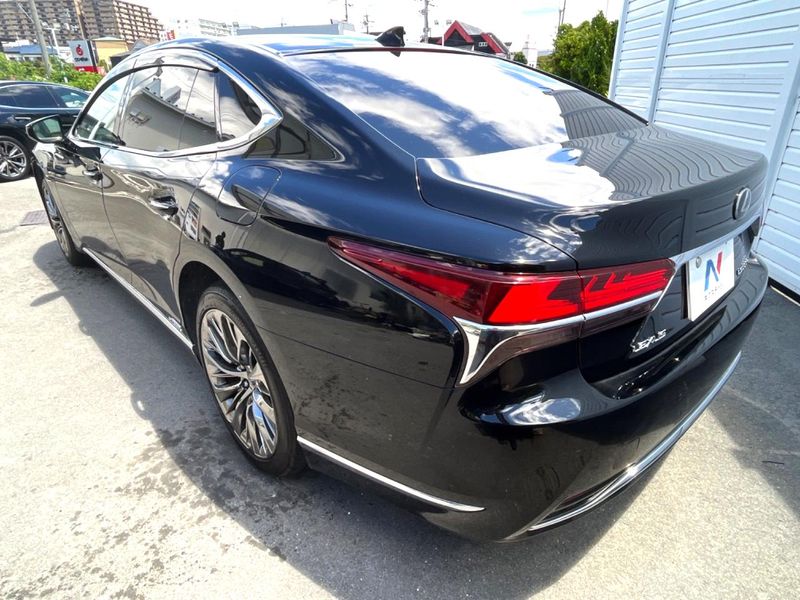 2017 Lexus LS DAA-GVF55 (UW-6a754c4a1dcab)[23]