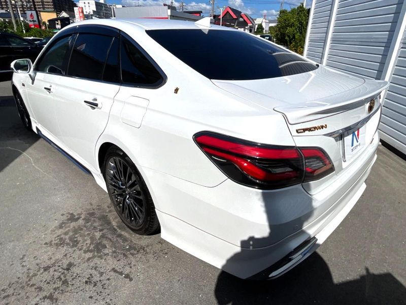 2021 Toyota Crown Hybrid 6AA-GWS224 (UW-6a754c4bde344)[21]
