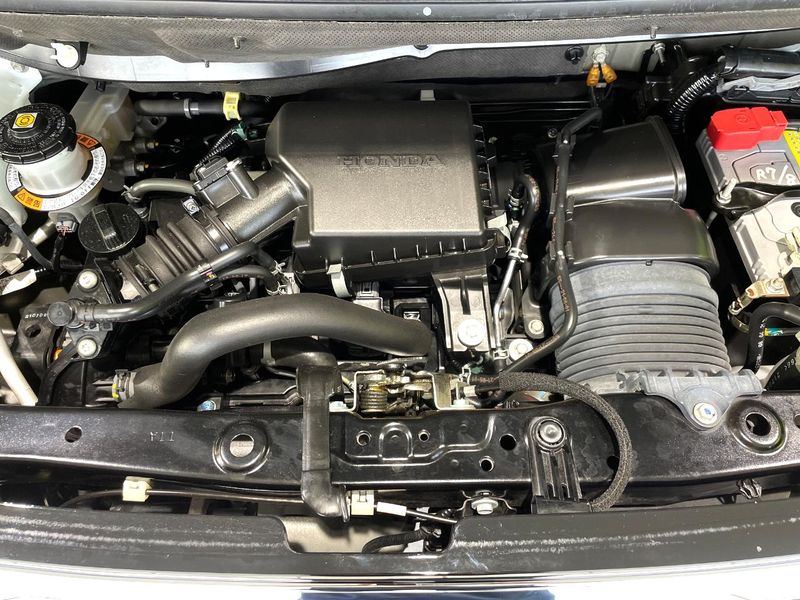 2021 Honda N-BOX CUSTOM 6BA-JF3 (UW-6a754cb0bc27c)[4]