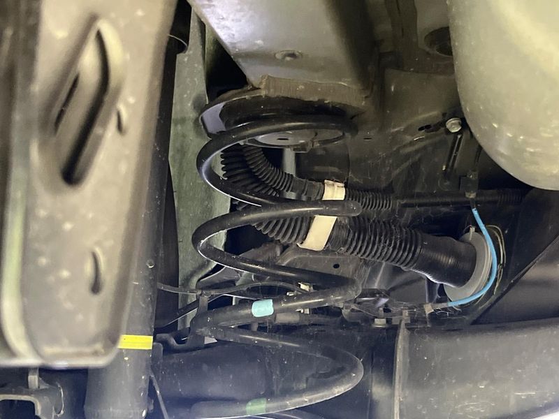 2023 Toyota Yaris 5BA-KSP210 (UW-6a754d0956120)[23]