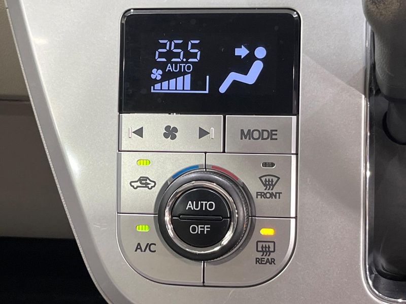 2017 Daihatsu Cast DBA-LA250S (UW-6a754d1a9ba51)[21]