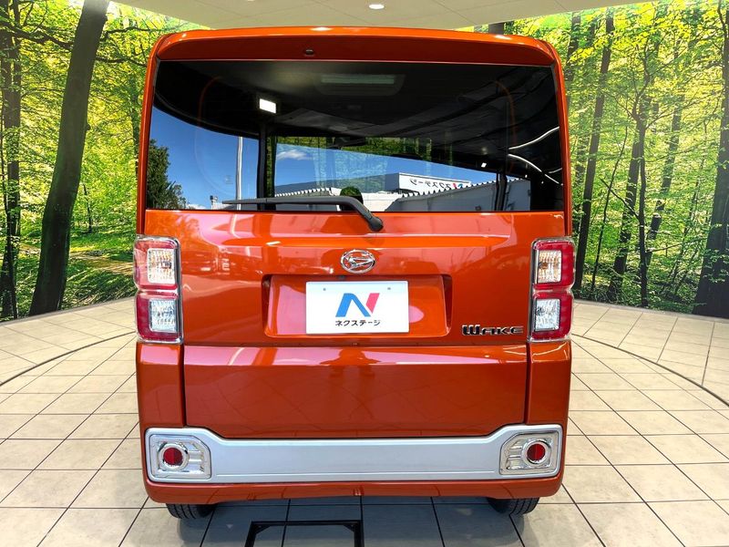 2016 Daihatsu Wake DBA-LA710S (UW-6a754d481aea0)[11]