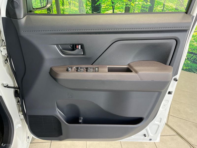 2021 Toyota Roomy 5BA-M900A (UW-6a754d6caff8f)[14]