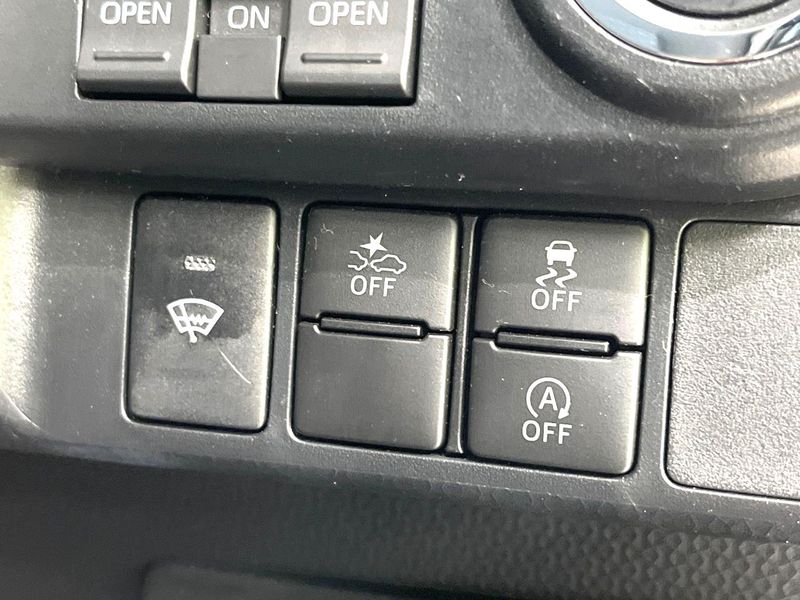 2023 Toyota Roomy 5BA-M910A (UW-6a754d7aa4f5a)[8]