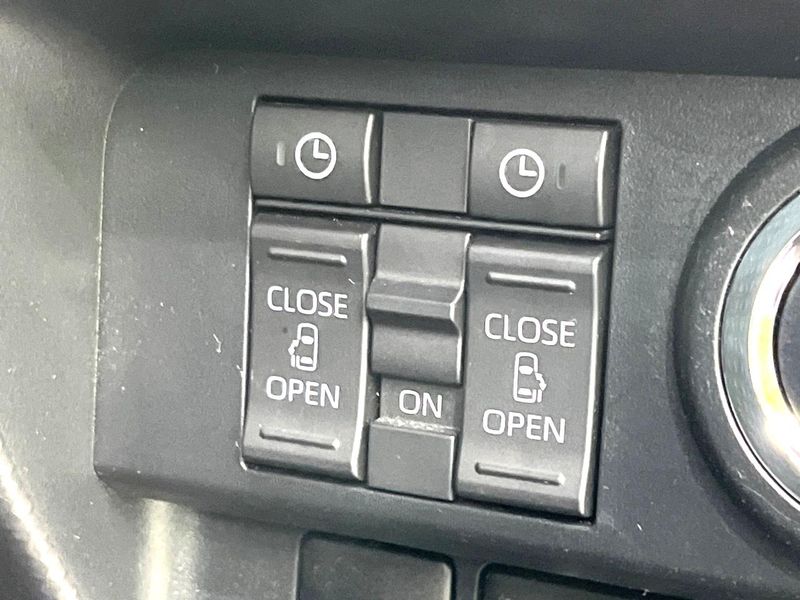 2023 Toyota Roomy 5BA-M910A (UW-6a754d7aa4f5a)[7]